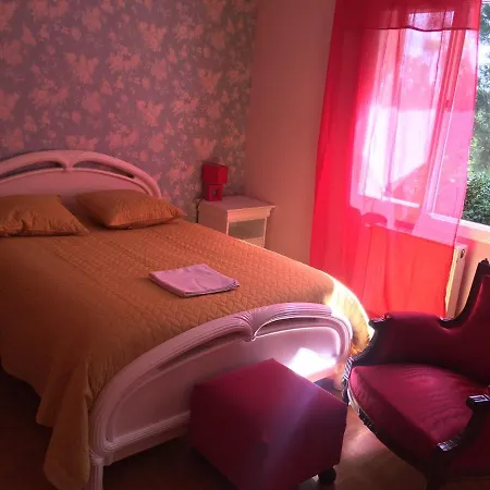 Maison Chaleureuse * Saint-Cyr-sur-le-Rhone