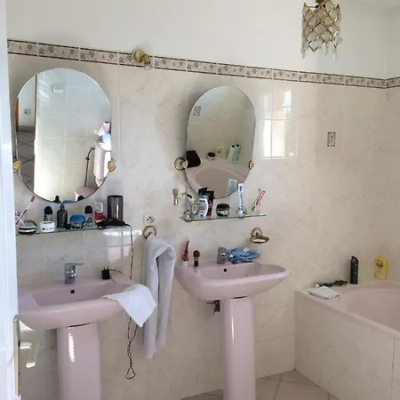 Maison Chaleureuse