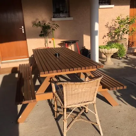 Maison Chaleureuse Saint-Cyr-sur-le-Rhone