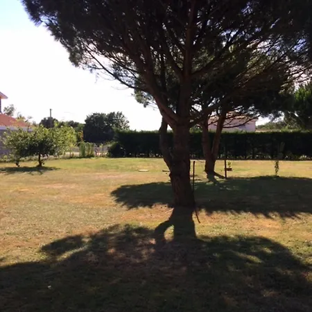 Maison Chaleureuse * Saint-Cyr-sur-le-Rhone